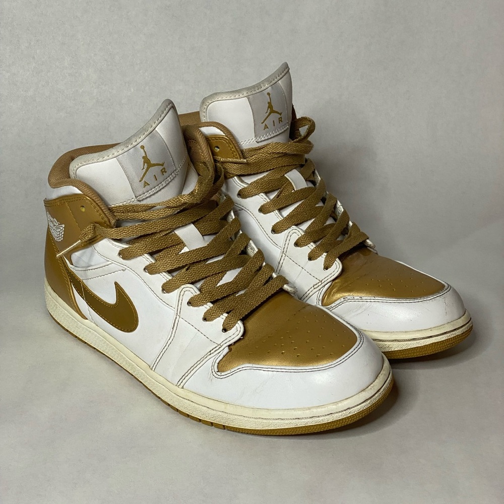 Jordan 1s
